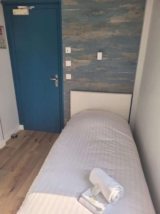 Hotel De La Plage Quinéville Eksteriør billede